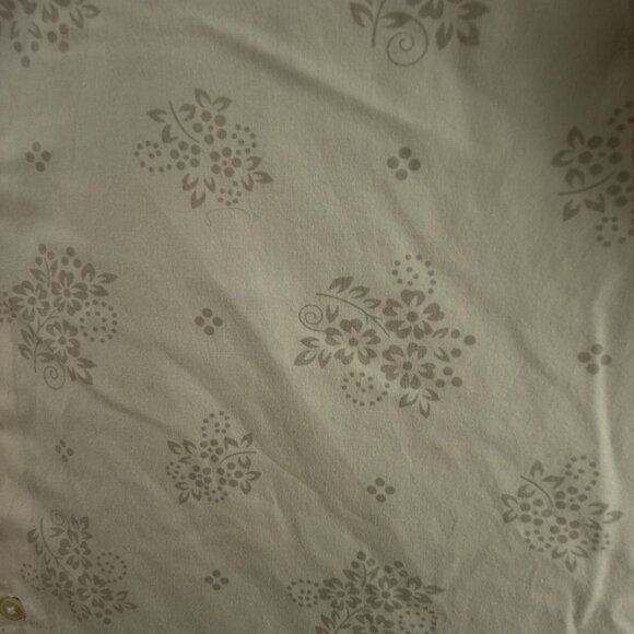 Armani Exchange Women Long Sleeve Button Up Shirt Floral Large Ivory Point - Picture 12 of 16